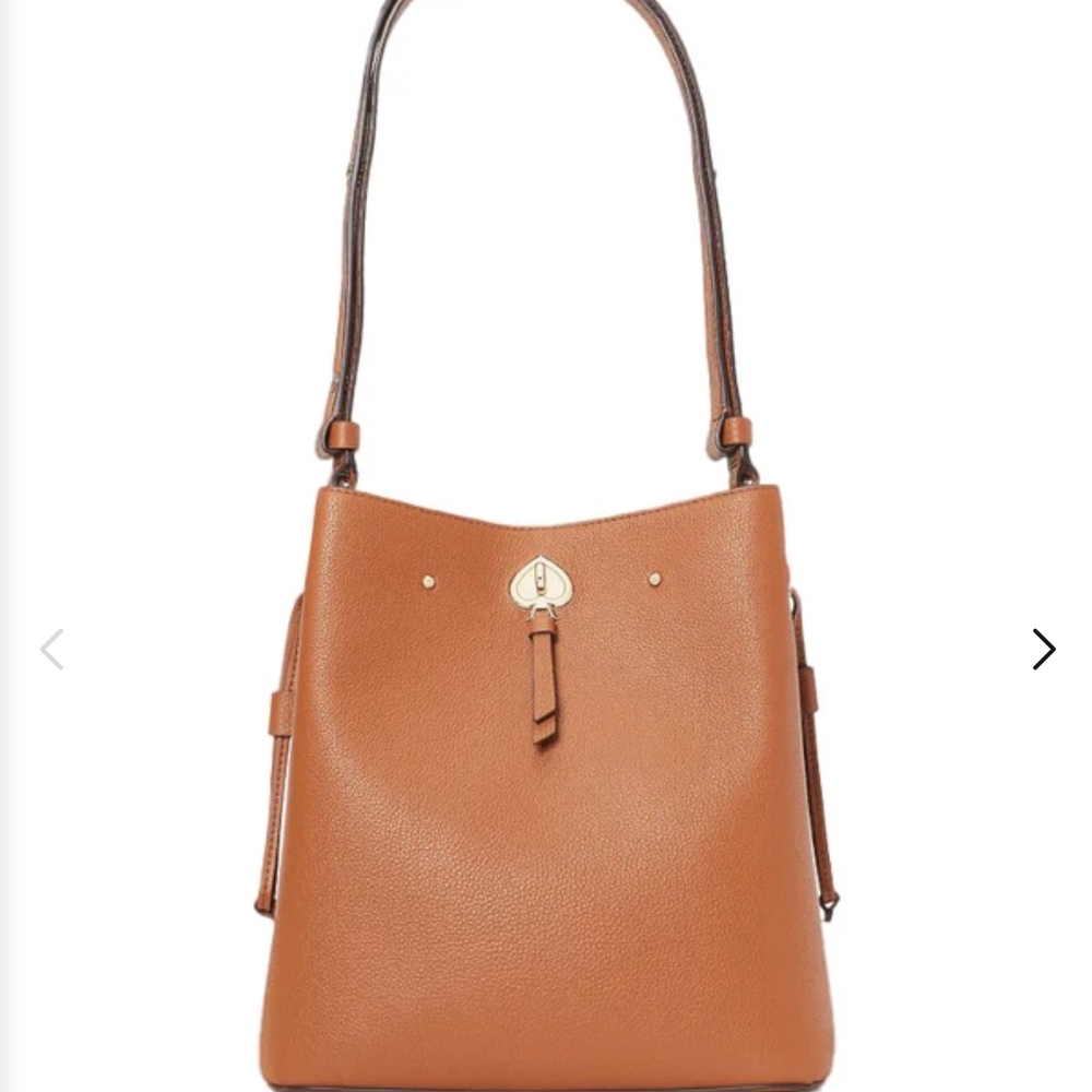 Elegant Tan Leather Shoulder Bag